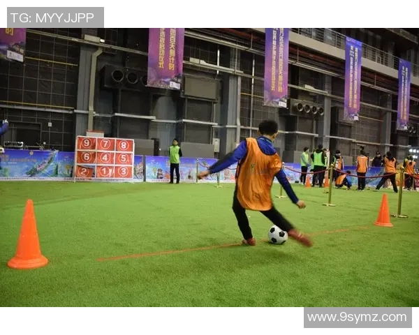 周娜独家揭秘足球背后的智慧与心得分享，助你提升球场表现